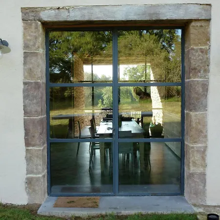 Holiday home Marvellous Holiday In With Garden Braize